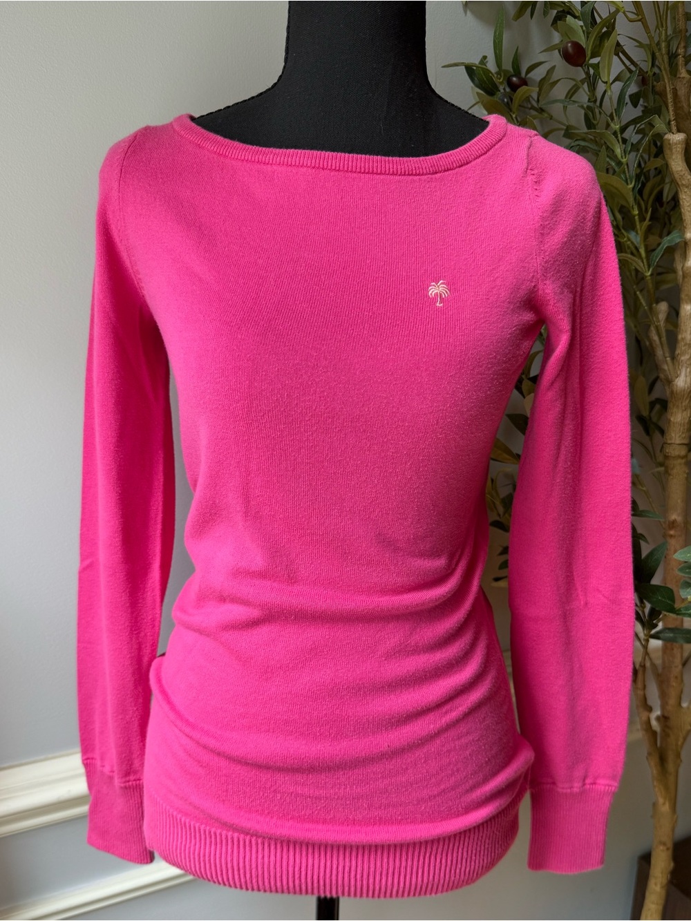 Lilly Pulitzer Pink‎ Knit Sweater XS Palm Logo Lightweight Preppy